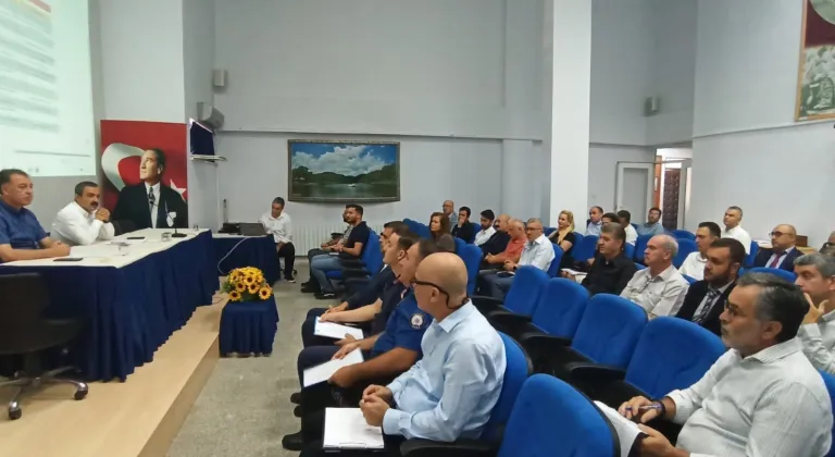 Saray'da Okul Güvenliği Toplantısı: Yeni Yıl İçin Tüm Önlemler Tamamlandı