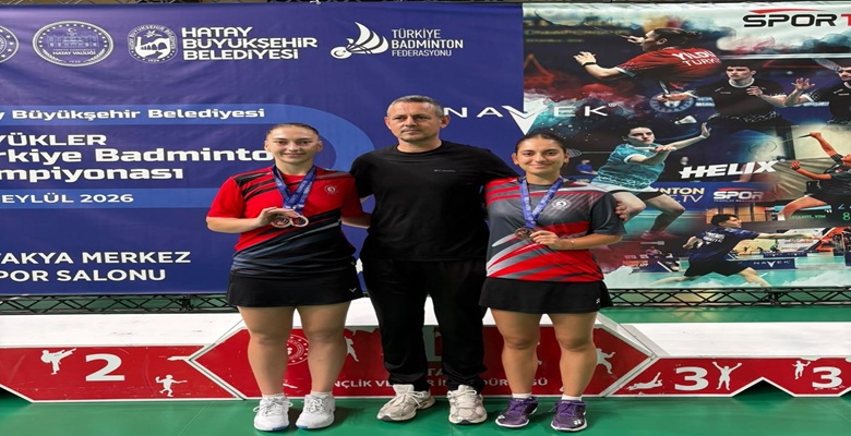 Çorlu Badminton Sporcuları Türkiye Şampiyonasında Üçüncü Oldu!
