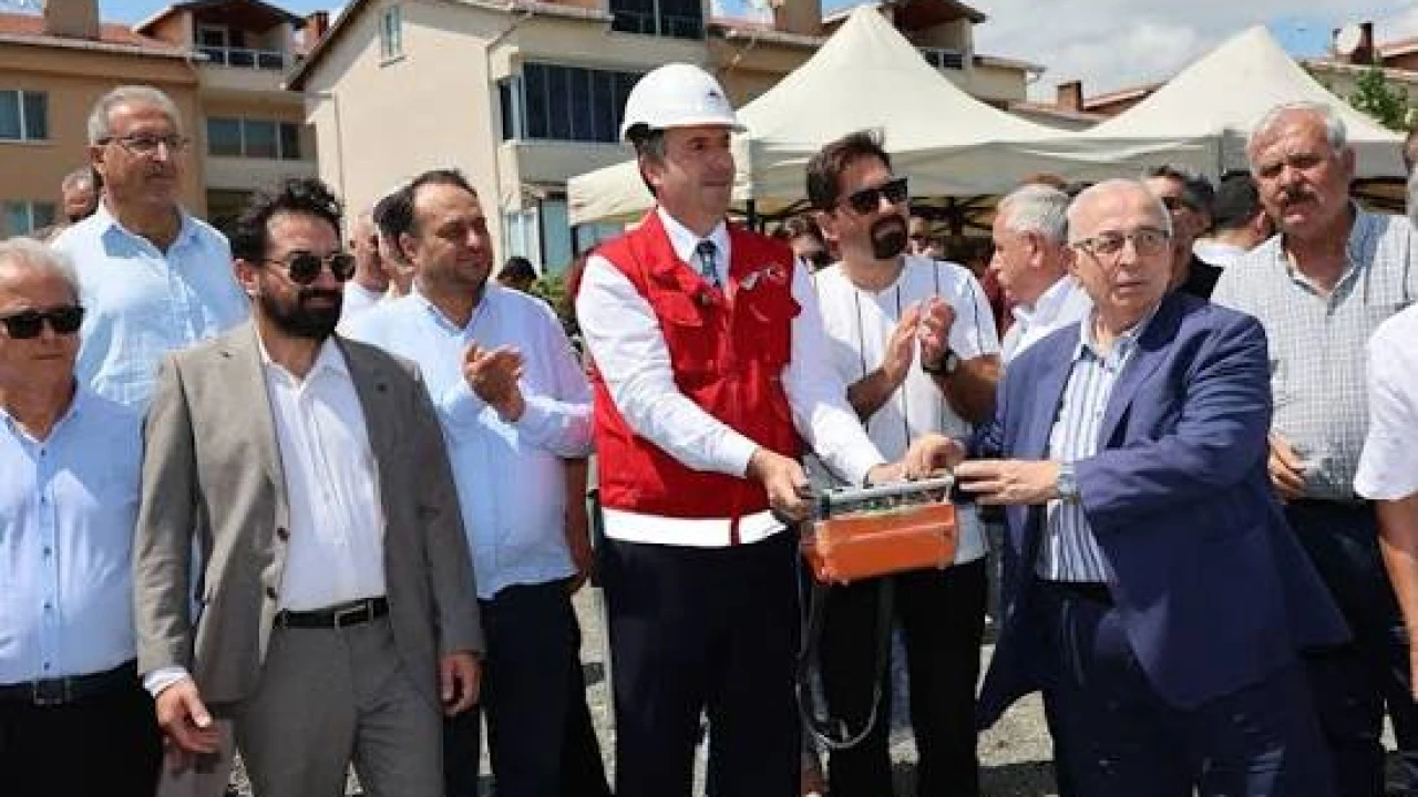Çatalca'da Kentsel Dönüşümde Sosyal Konut Projesi Temeli Atıldı: 16 Yeni Ev, 8 Blok