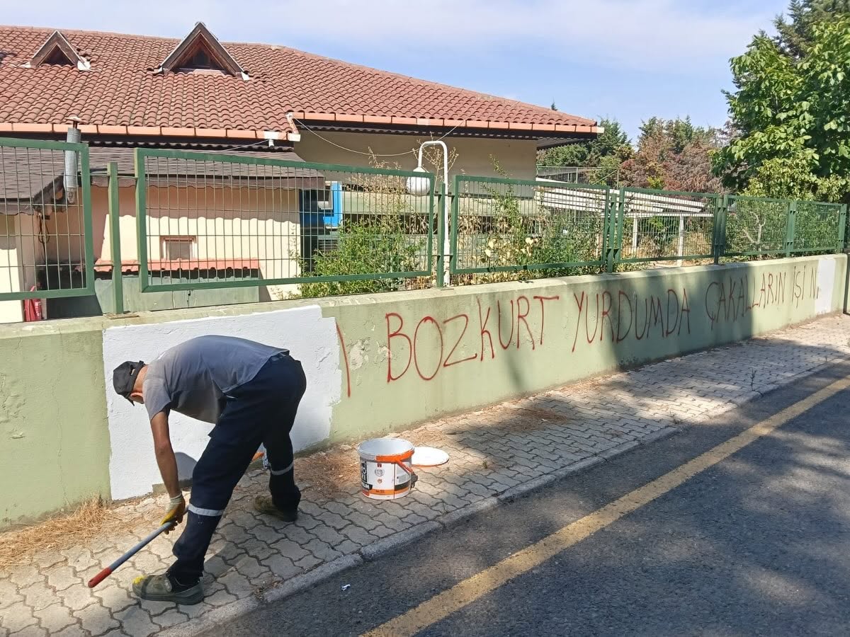 Muhtardan gençlere sert tepki: 