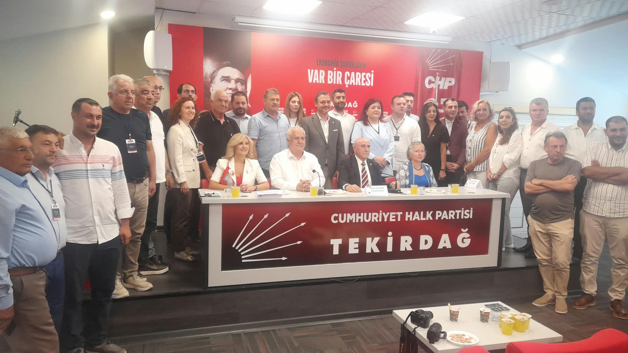 CHP’li Kaya’dan İstifa Eden Belediye Başkanlarına Tepki