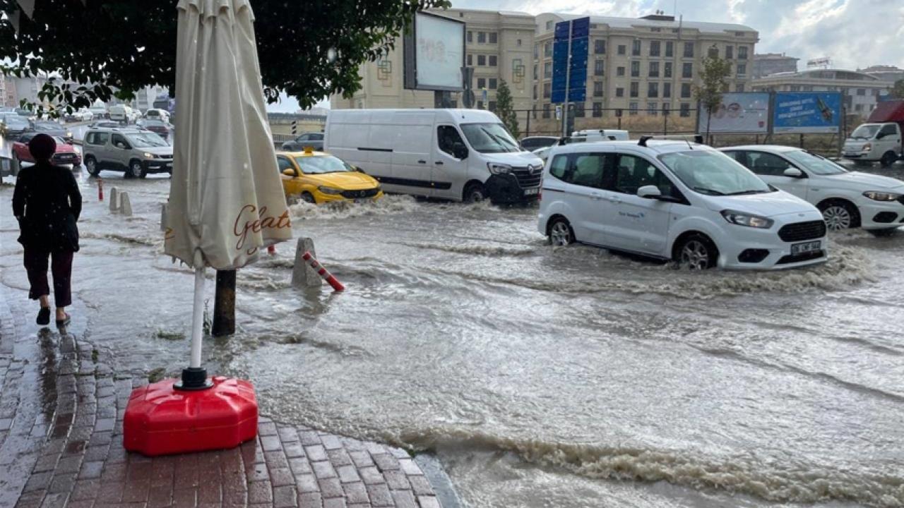 İstanbul'da ilçelere göre sel riski haritası hazırlandı